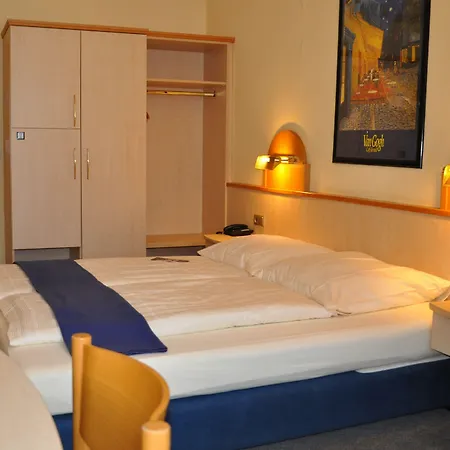 酒店 施特劳斯城市伙伴酒店