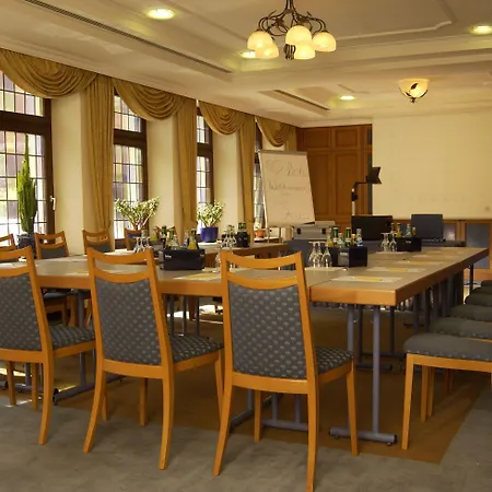 酒店 施特劳斯城市伙伴酒店